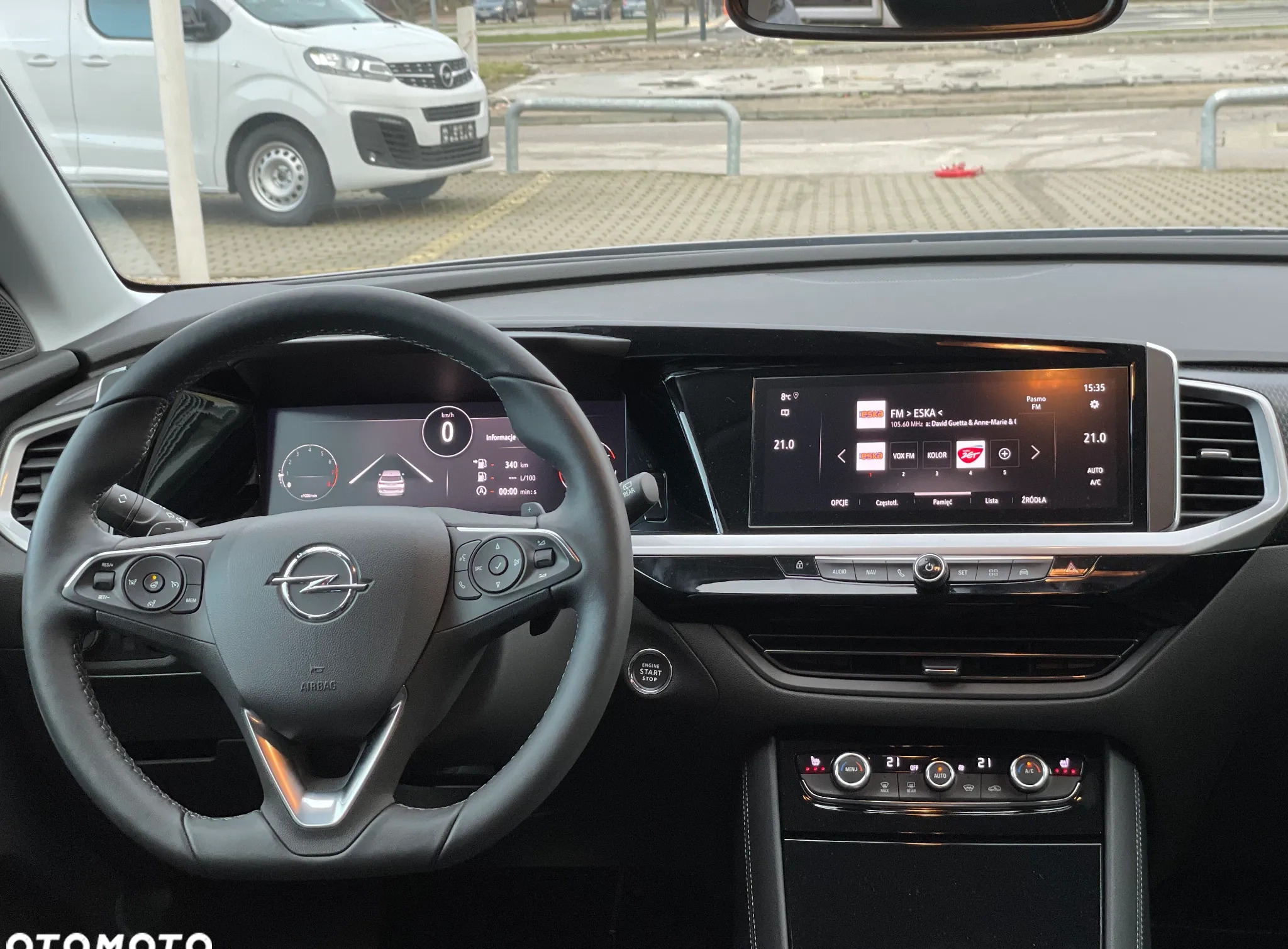 Opel Grandland cena 118900 przebieg: 2300, rok produkcji 2022 z Trzebnica małe 232
